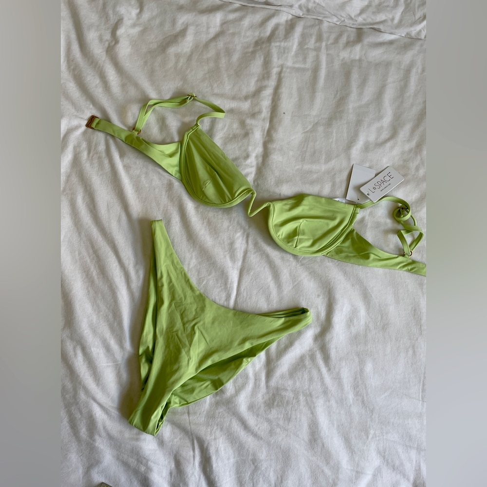 L*Space Ellie Bikini Bottom / Nico Bikini Top in Mojito sz L NWT! EXCELLENT!